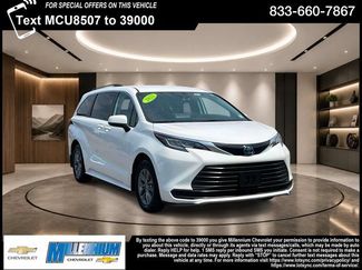 Used 2022 Toyota Sienna LE FWD video 1