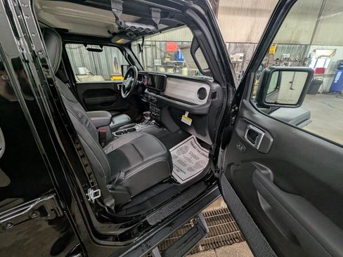 New 2026 Jeep Wrangler Unlimited Sport AWD/4WD image 6