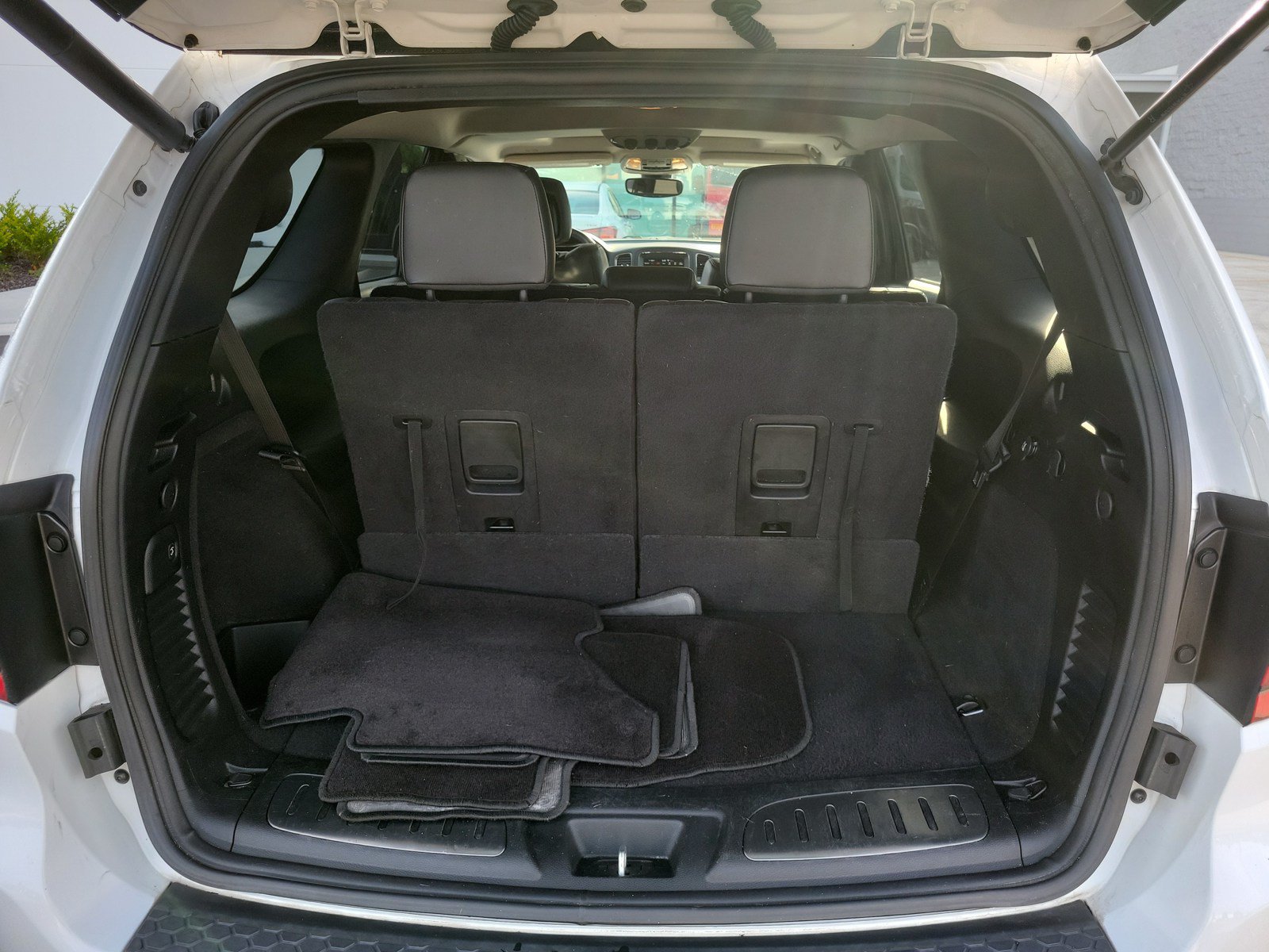 Used 2018 Dodge Durango GT w/ Premium Group RWD image 31