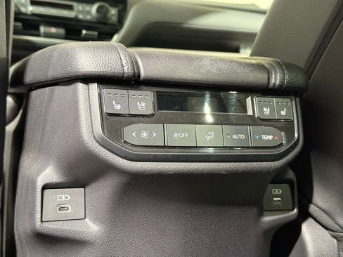 Certified 2024 Toyota Grand Highlander AWD image 22