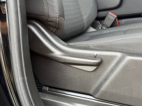 Certified 2025 Chevrolet Silverado 1500 Custom RWD image 27