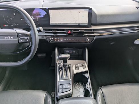 Certified 2026 Kia Sportage SX FWD image 17