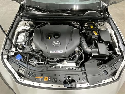 New 2026 MAZDA MAZDA3 Hatchback w/Premium Plus Pkg image 22