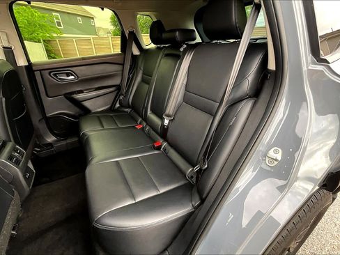 Certified 2023 Nissan Rogue SV w/ SV Premium B Package image 20