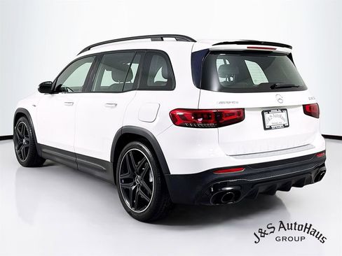 Used 2021 Mercedes-Benz GLB 35 AMG 4MATIC image 5