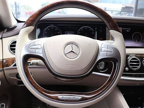 Used 2015 Mercedes-Benz S 550 Sedan image 44