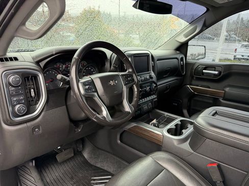Used 2020 Chevrolet Silverado 1500 LT Trail Boss AWD/4WD image 16