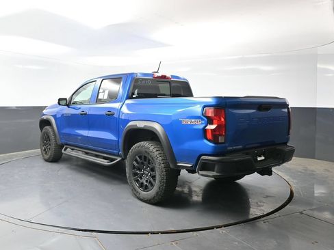 Used 2024 Chevrolet Colorado Trail Boss w/ Technology Package AWD/4WD image 12