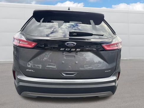 Used 2024 Ford Edge SEL image 4
