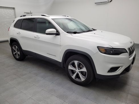 Used 2019 Jeep Cherokee Limited AWD/4WD image 11