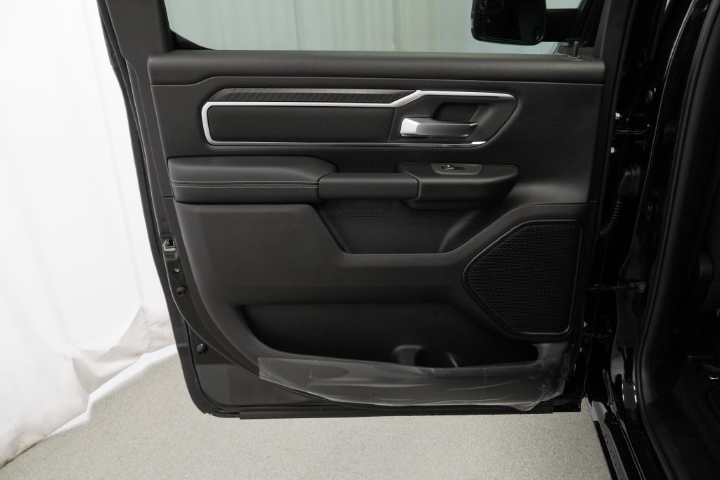 New 2026 RAM 1500 Big Horn AWD/4WD image 28
