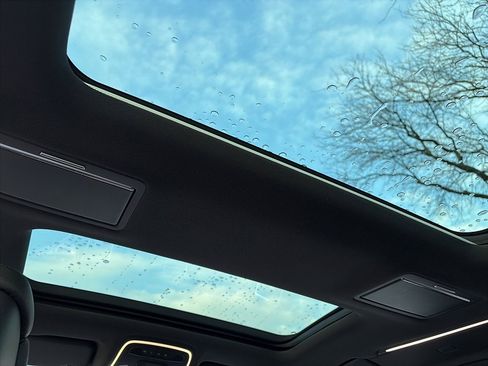 Used 2017 Audi A8 L 3.0T w/ Executive Package image 37