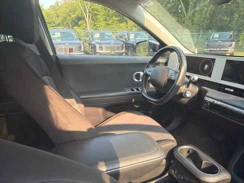 Used 2024 Hyundai Ioniq 5 SEL RWD image 13