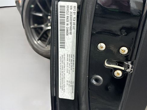 Used 2023 Dodge Challenger SRT Hellcat image 28