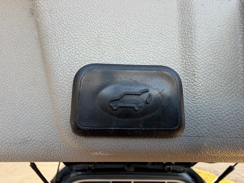 Used 2014 Buick Enclave Convenience FWD image 12