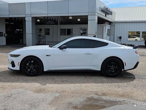 Used 2025 Ford Mustang GT Premium w/ GT Performance Package RWD image 41
