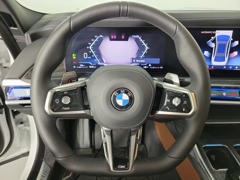 Used 2025 BMW 760i xDrive w/ Executive Package AWD/4WD image 20