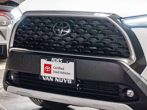 Certified 2023 Toyota Corolla Cross XLE w/ Convenience Package image 6