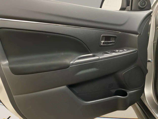 Used 2026 Mitsubishi Outlander Sport ES AWD/4WD image 25
