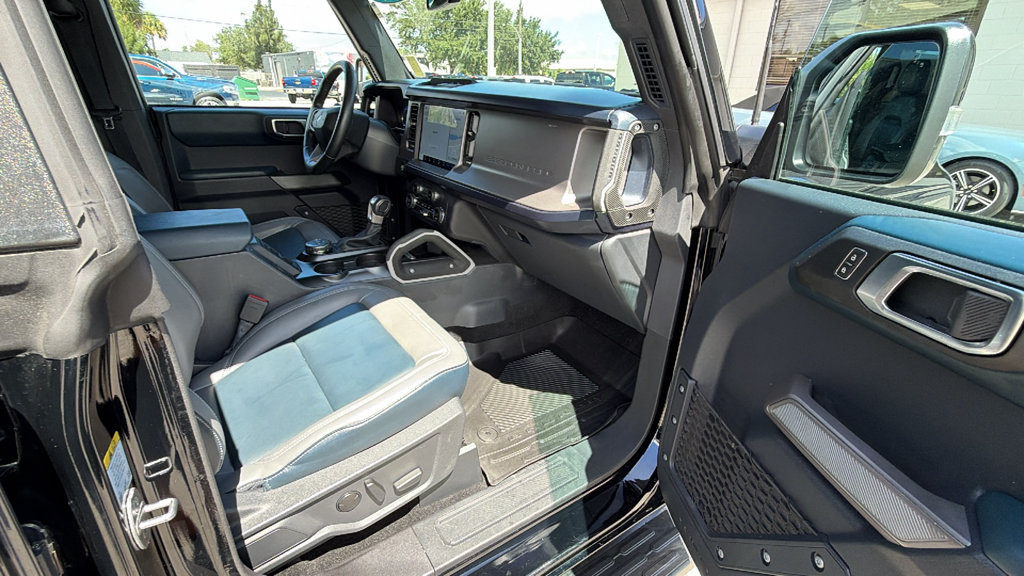 Certified 2023 Ford Bronco Outer Banks AWD/4WD image 26
