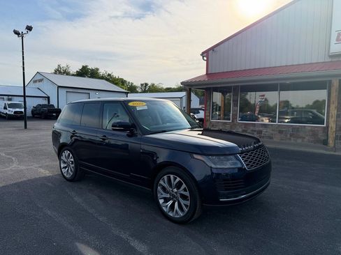 Used 2020 Land Rover Range Rover HSE AWD/4WD image 2