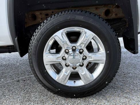 Used 2019 GMC Sierra 2500 Denali w/ Duramax Plus Package image 28