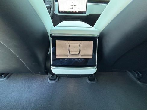 Used 2022 Tesla Model S Plaid AWD/4WD image 35