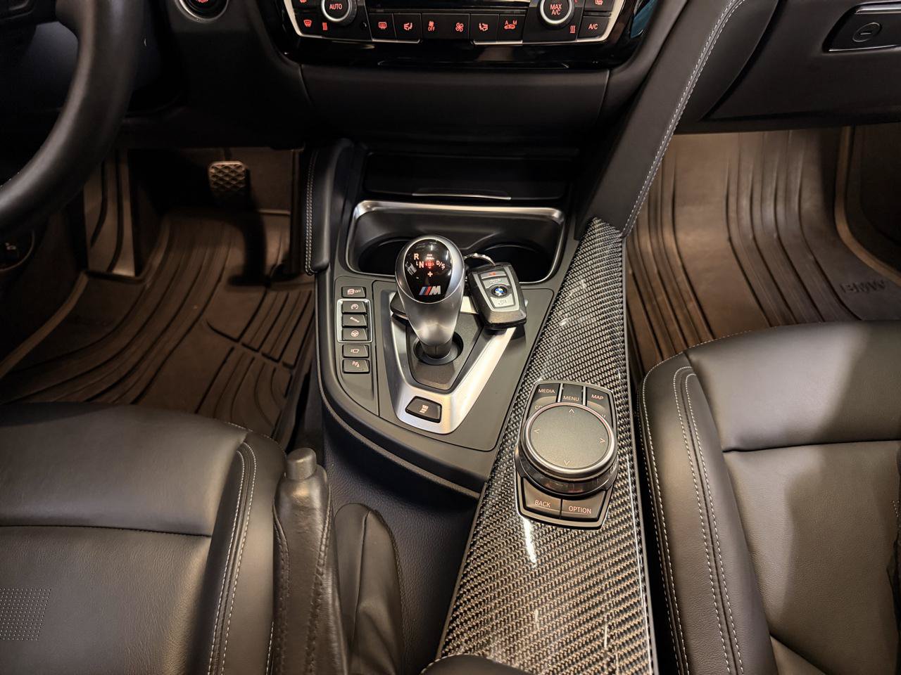 Used 2018 BMW M3 RWD image 23