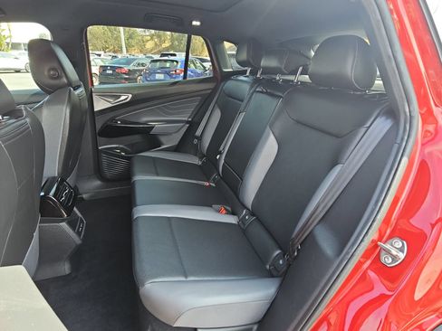 Certified 2023 Volkswagen ID.4 Pro S RWD image 14