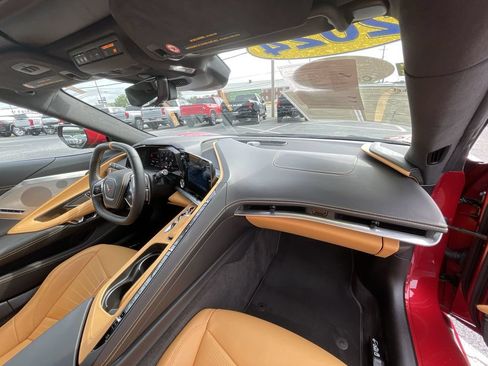 Used 2024 Chevrolet Corvette Stingray Premium Cpe w/ Z51 Performance Package RWD image 26