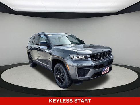 New 2026 Jeep Grand Cherokee L 4WD image 6