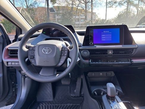 New 2026 Toyota Prius SE image 11