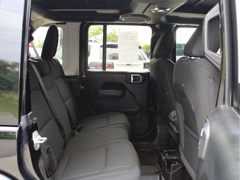 Used 2021 Jeep Wrangler Unlimited Sport w/ Sun And Sound Package AWD/4WD image 29