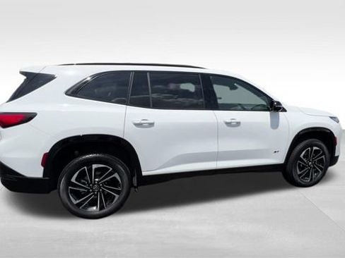 Certified 2026 Buick Enclave Sport Touring AWD/4WD image 8