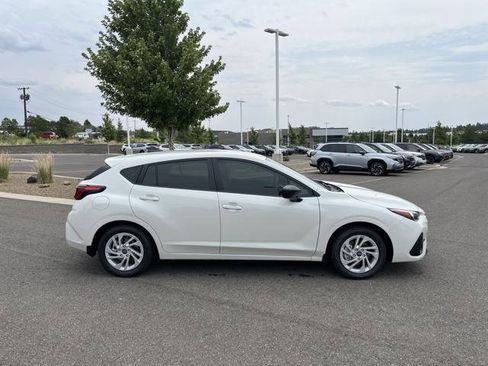 New 2025 Subaru Impreza 2.0i image 2