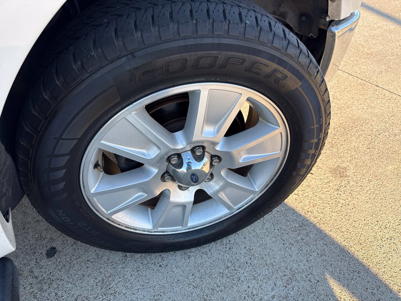 Used 2013 Ford F150 Lariat w/ Mid Equipment Group RWD image 15