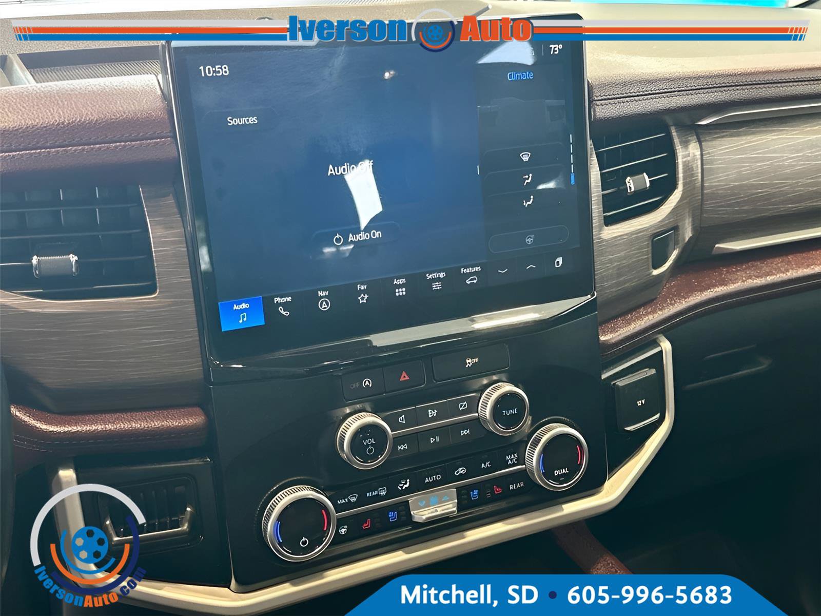 Used 2024 Ford Expedition Max Limited AWD/4WD image 25