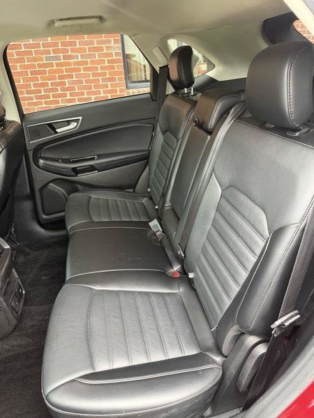 Used 2018 Ford Edge SEL w/ Equipment Group 201A AWD/4WD image 13