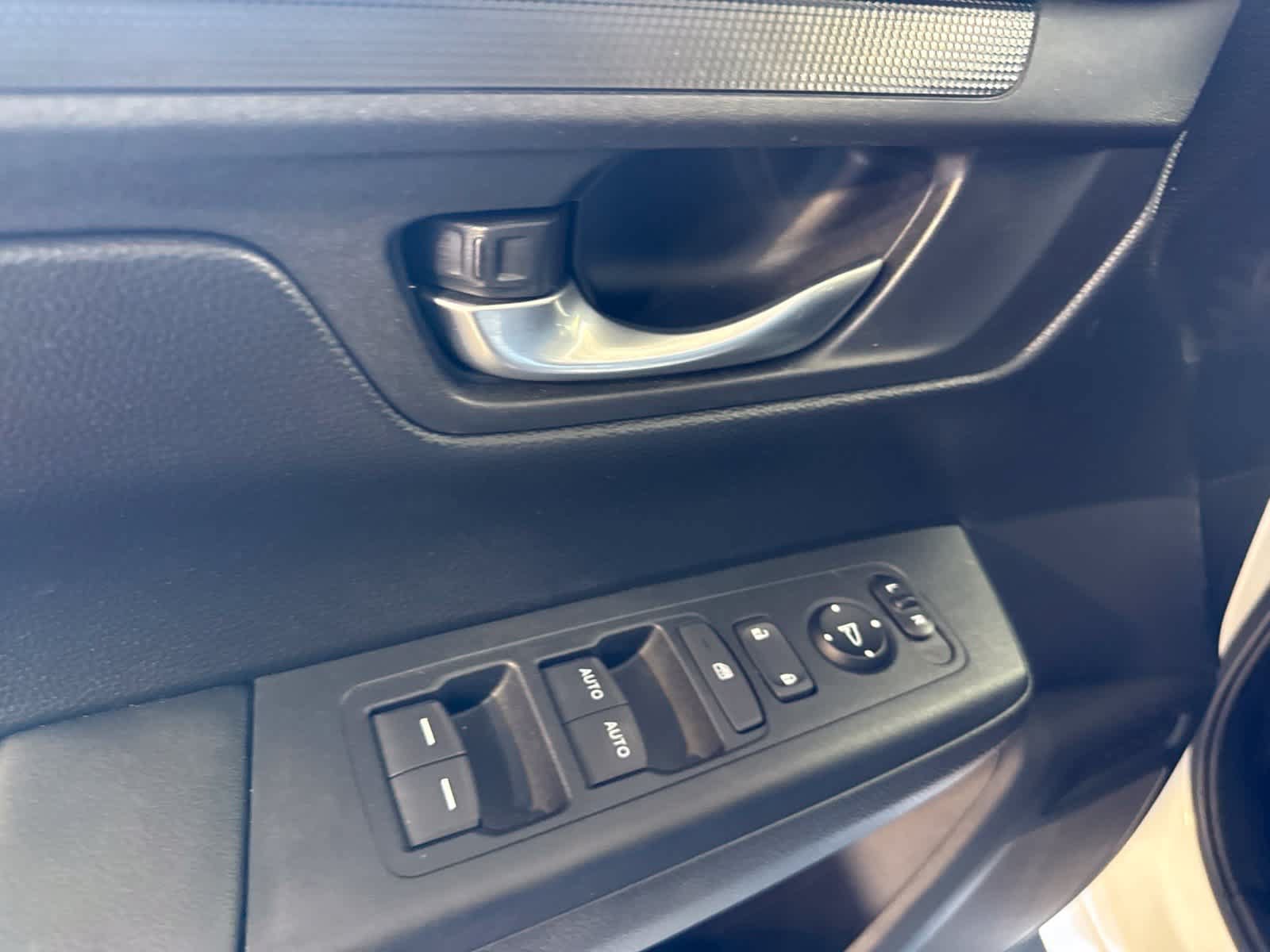 Used 2024 Honda CR-V EX image 17