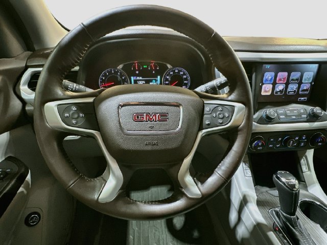 Used 2017 GMC Acadia SLT AWD/4WD image 11