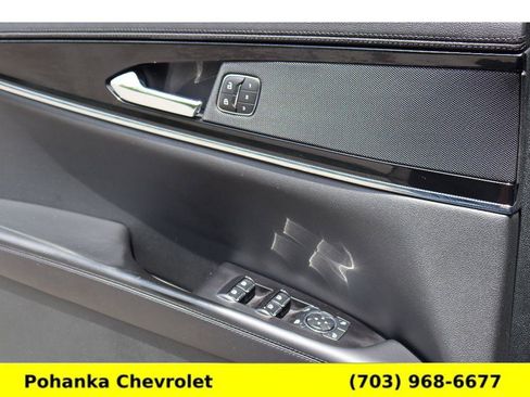 Used 2023 Lincoln Nautilus Reserve image 17