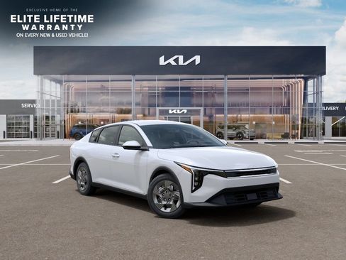 New 2026 Kia K4 FWD image 9