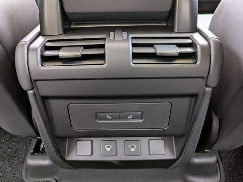 Used 2025 Land Rover Defender 110 S AWD/4WD image 27