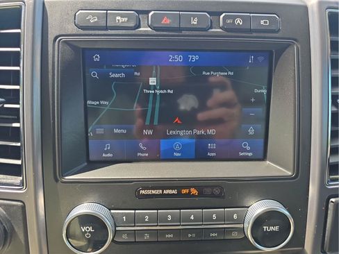 Used 2021 Ford Expedition Platinum AWD/4WD image 13