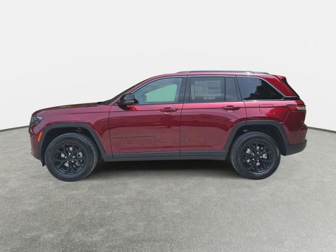 New 2026 Jeep Grand Cherokee Altitude AWD/4WD image 8