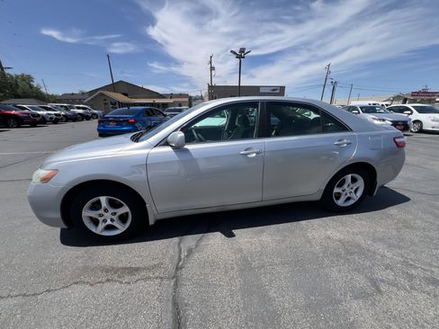 Used 2007 Toyota Camry CE FWD image 5