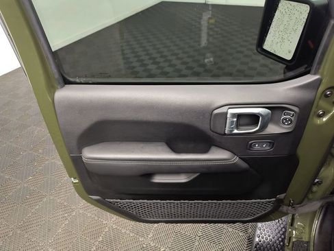 Used 2023 Jeep Wrangler Unlimited Sahara w/ Safety Group image 18