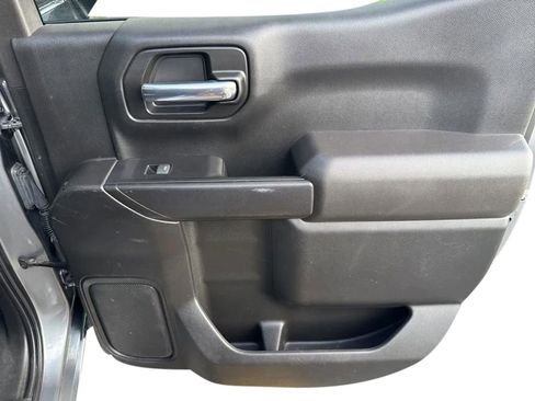 Used 2022 Chevrolet Silverado 1500 LT AWD/4WD image 28