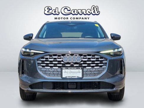Used 2025 Audi Q5 Premium Plus w/ Premium Plus AWD/4WD image 2