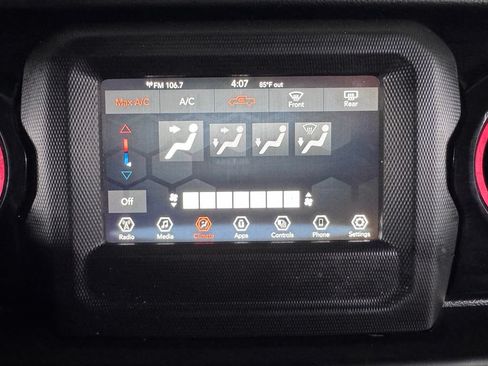 Used 2022 Jeep Gladiator Sport AWD/4WD image 37